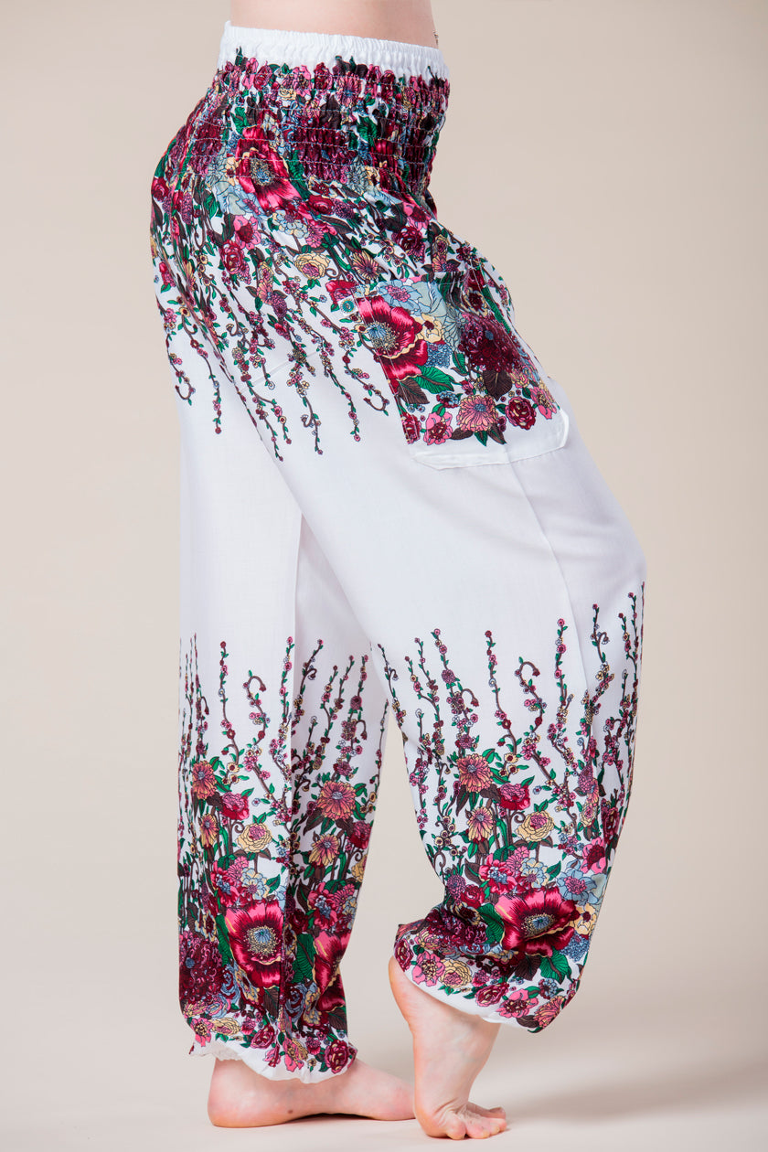 Floral White Artisan Haaremihousut