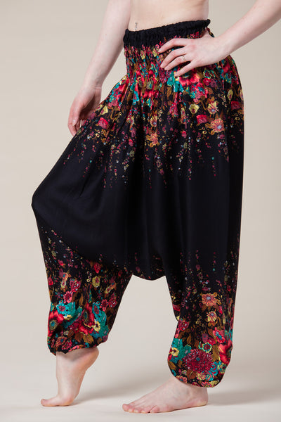 Floral Black Artisan Low Cut Haaremihousut